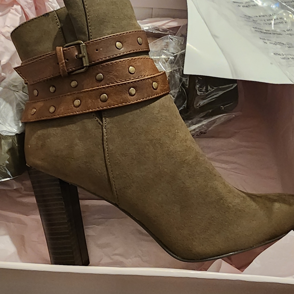 Olive Booties
